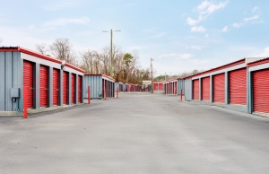 Storage King USA - 059 - Knoxville, TN - Clinton Hwy