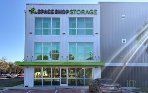Space Shop Self Storage - Sarasota