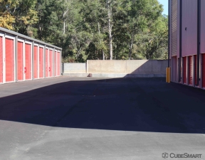 CubeSmart Self Storage - 3200 W Tennessee St - FL - Photo 11