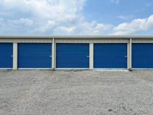 Dove Storage - Peebles - Photo 2