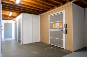Security Self Storage - Photo 4