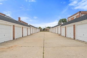 Revere Crossing Apartments - Photo 2
