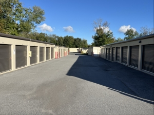 Main Street Storage - Berlin - Photo 7