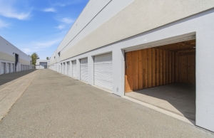 Lock-It-Up Self Storage - Photo 5