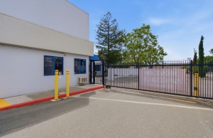 Lock-It-Up Self Storage - Photo 9