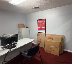 CubeSmart Self Storage - Photo 5
