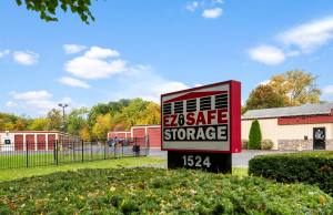 EZ Safe Storage - Photo 9