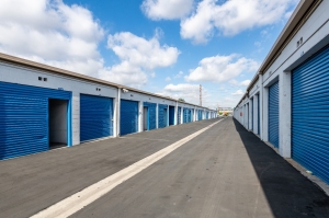 Storage Etc. - Anaheim - Photo 11