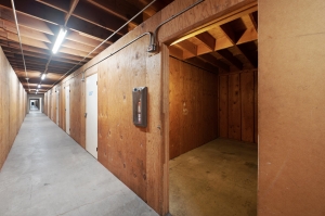 Huntington Park Self Storage - Photo 5