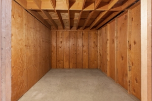 Huntington Park Self Storage - Photo 11