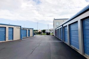 City Self Storage - Photo 4