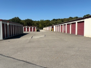 Compass Self Storage - Compass Self Storage - N. Pioneer (254) - Photo 3