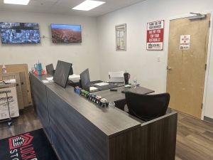 Lock & Roll Storage - Roanoke - Photo 5