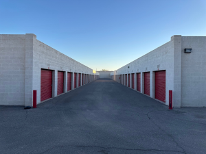 US Storage Centers - Phoenix - Washington - Photo 2