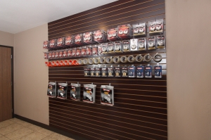 US Storage Centers - Riverside Trade Center - Photo 7