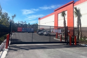 Public Storage - Land O'Lakes - 10031 Land O'Lakes Blvd - Photo 3