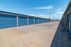 10 Federal Storage - Lexington Dr - Photo 5
