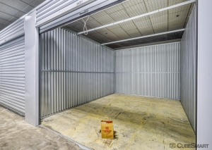 CubeSmart Self Storage - 2000 Green Oaks Road - TX - Photo 5