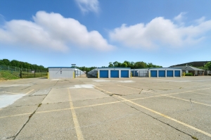 Stronghold Self Storage- Eastgate - Photo 7