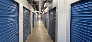 Compass Self Storage - Compass Self Storage - Nissan Drive (472) - Photo 2