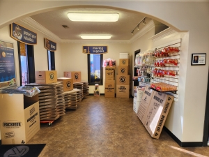 Compass Self Storage - Compass Self Storage - Nissan Drive (472) - Photo 3