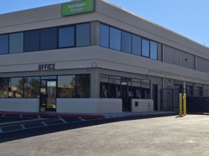 Extra Space Storage - 2261 - Las Vegas - W Dewey Dr - Photo 6