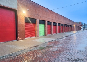 CubeSmart Self Storage - 160 Dupont Street - NY - Photo 4