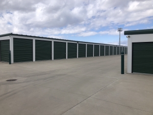 Five Star Storage - Five Star Storage - 2100 Main