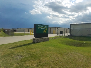 Five Star Storage - Five Star Storage - 34th St