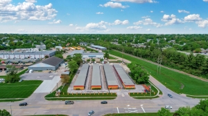 10 Federal Storage - Grand Ave - Photo 2