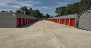 Wild Horse Storage - Huntsville - US-190