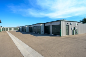 Stor-It Self Storage - Kings Road Location - Photo 3