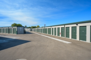 Stor-It Self Storage - Kings Road Location - Photo 4