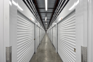 US Storage Centers - Las Vegas - Flamingo - Photo 6