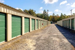Lily's Lockers Lexington - Self Storage - Photo 2