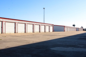 Good Boy Storage - 4747 River Rd