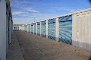 Good Boy Storage - 1508 Court St - Photo 2