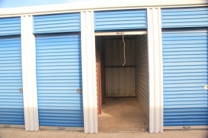 Good Boy Storage - 1508 Court St - Photo 3