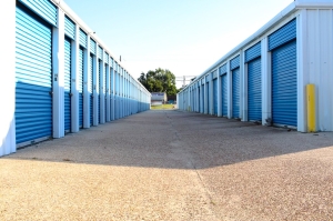 Good Boy Storage - 1508 Court St - Photo 9