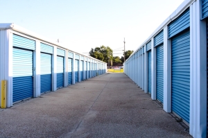 Good Boy Storage - 1508 Court St - Photo 13