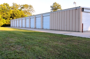 Good Boy Storage - 1956 Court St - Photo 7