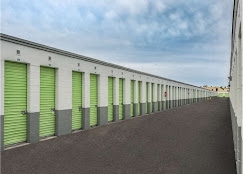 Devon Self Storage, LLC - Devon Self Storage - 9302 - Miami - Photo 2