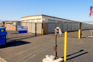 Fast & EZ Self Storage- Las Vegas - Photo 5