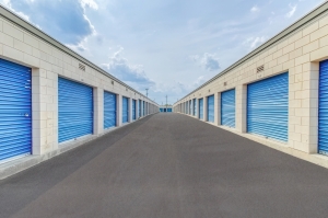 Avid Storage - Leon Circle - Photo 2