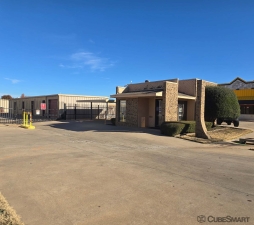 CubeSmart Self Storage - 2616 Southwest Parkway - TX - Photo 5