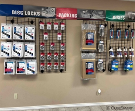 CubeSmart Self Storage - 3801 Old Jacksboro Highway - TX - Photo 3