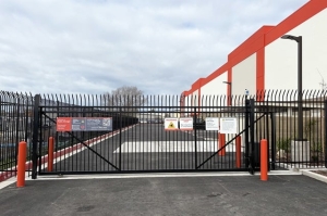 Public Storage - Sacramento - 4745 Chippendale Dr - Photo 4