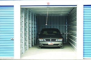 Diamond Self Storage - Anchorage Garages - Photo 5