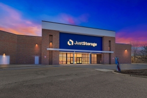 2952 JustStorage - Westland