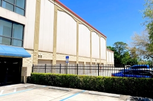 Bridgeview Self Storage Center - Photo 4